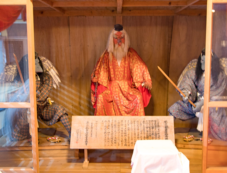 稀少　日本画　絵画　天狗　神　秋葉大権現　寺院　修験道　アンティーク　仏教　掛軸　紙本　寺　山岳信仰　神画　古美術-